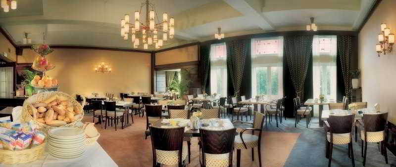 Amrath Hotel Ducasque Маастрихт Экстерьер фото